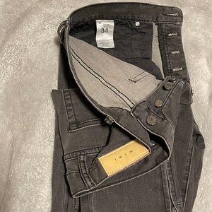 MNML Jeans
